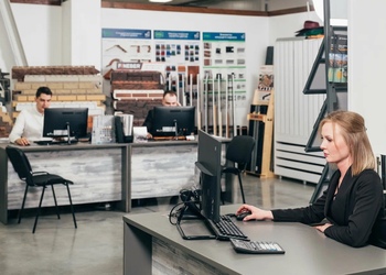 Шоурум компании СтройМаркет Серебряные Пруды 6