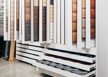 Шоурум компании СтройМаркет Серебряные Пруды 7